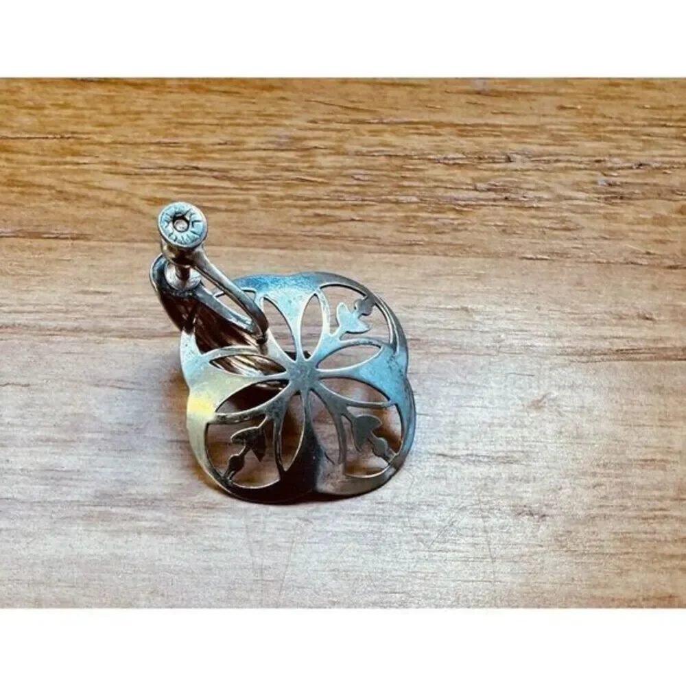 Vintage Sterling Silver Hand Painted‎ Flower Pin Brooch With Screw back Earrings